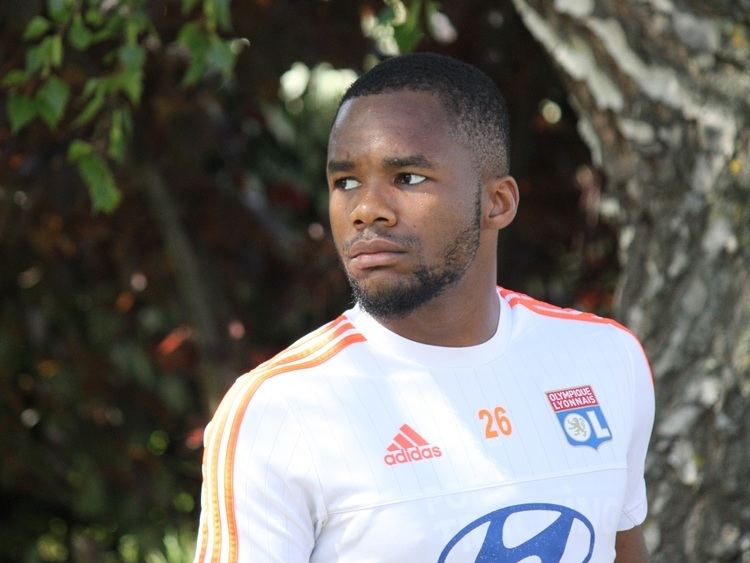 Aldo Kalulu Aldo Kalulu OL prt en Ligue 2