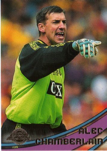 Alec Chamberlain WATFORD Alec Chamberlain 94 TOPPS Premier Gold 2000