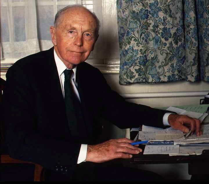 Alec Douglas-Home Alec DouglasHome Simple English Wikipedia the free encyclopedia