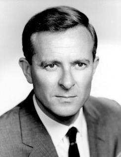 Alec McCowen McCowen