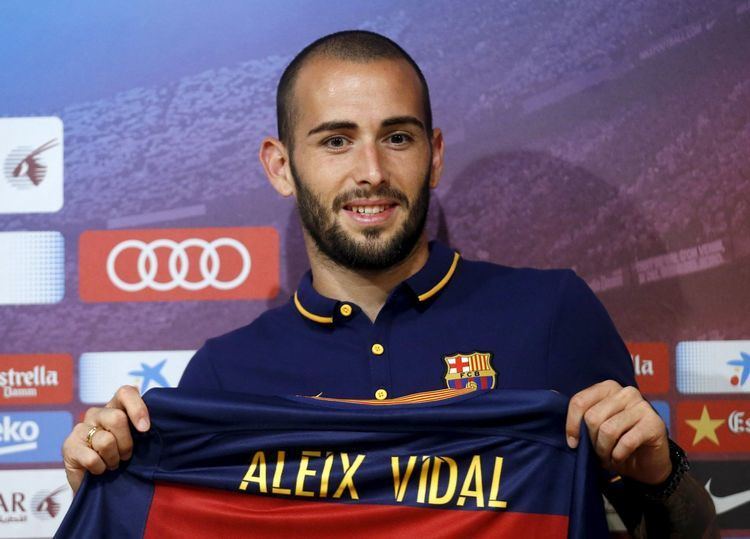 Aleix Vidal Barcelona new boy Aleix Vidal not concerned by four month