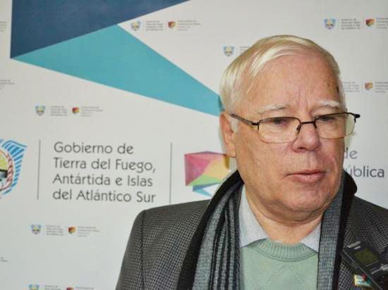 Alejandro Betts Falklandsborn Alexander Betts candidate for a Mercosur