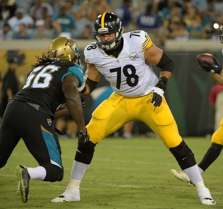 Alejandro Villanueva Steelers39 lineman knows about real trenches The Portland