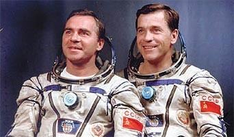 Aleksandr Serebrov Wwwspacepatchesnl Mir Soyuz TM8