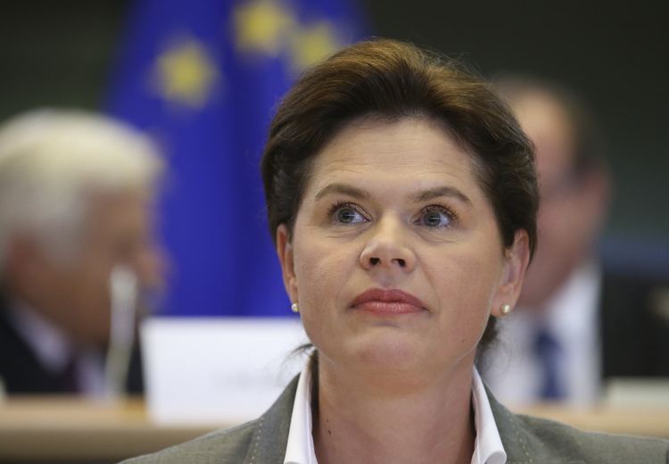 Alenka Bratusek MEPs to reject Alenka Bratuek POLITICO