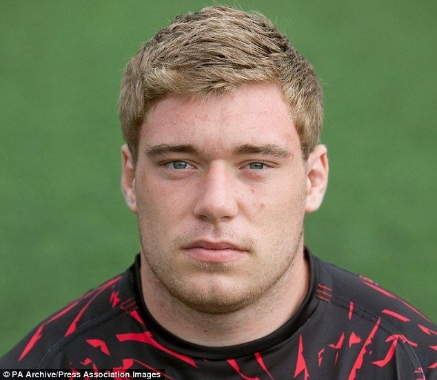 Alex Allan Glasgow Warriors sign young prop Alex Allan from Scottish rivals