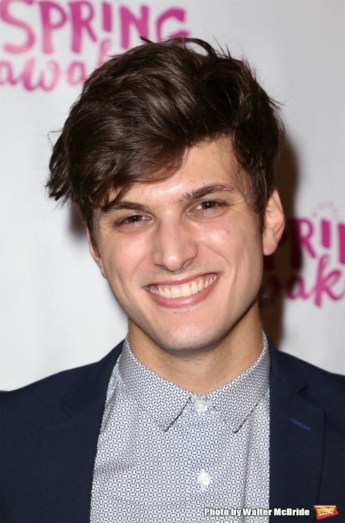 Alex Boniello Broadwaysted Podcast Welcomes Alex Boniello for Games Drinks