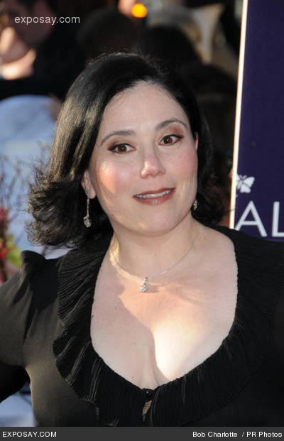 Alex Borstein image Alex Borstein FamousDudecom Famous people photo