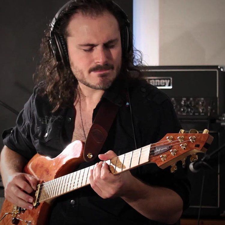 Alex Hutchings Creative Looping Guitar Lesson With Alex Hutchings