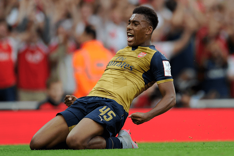 Alex Iwobi Tottenham vs Arsenal Alex Iwobi set to lead young gun