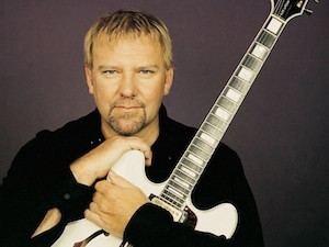 Alex Lifeson wwwrushcomwpcontentuploads201411bandalex