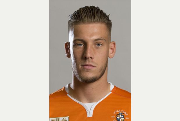 Alex Wall Luton Town Alex Wall praised for redeeming himself after