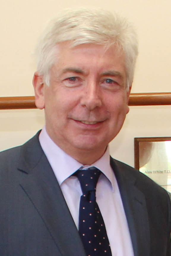 Alex White (politician) httpsuploadwikimediaorgwikipediacommonsbb