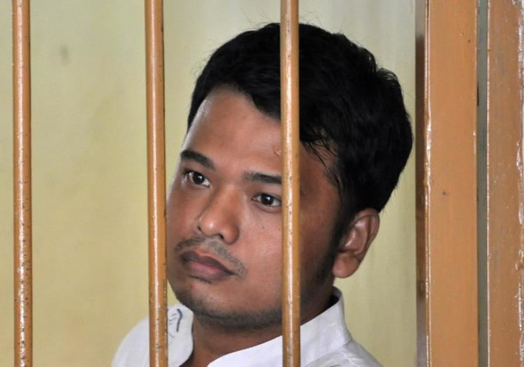 Alexander Aan Man jailed in Indonesia for atheist Facebook posts NY