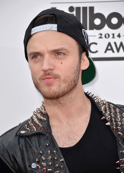 Alexander DeLeon Alex Deleon Photos Zimbio