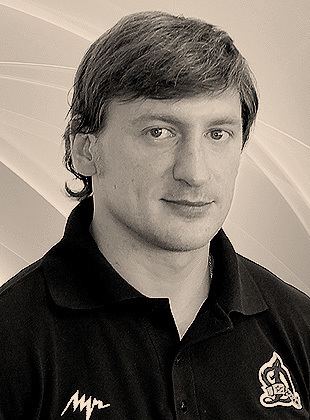 Alexander Kharitonov (ice hockey) wwwdynamohistoryruimagespersonsigroki21hk