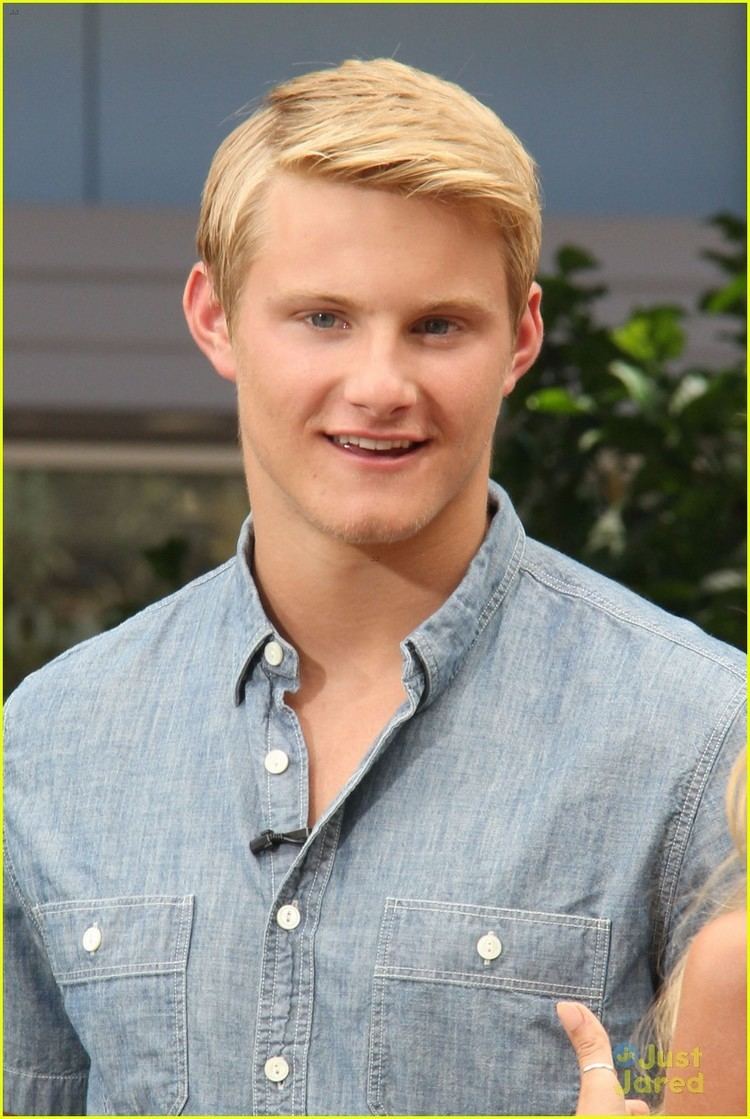 Alexander Ludwig Alexander Ludwig 39Extra39 Appearance at The Grove Photo