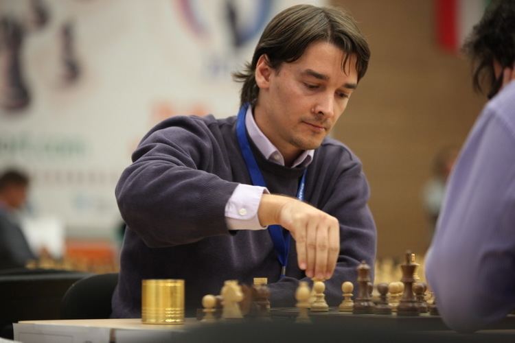 Grandmaster Da Xadrez Do Russo, Alexander Morozevich Foto de Stock  Editorial - Imagem de campeonato, pessoa: 12001598