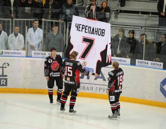 Alexei Cherepanov HC Avangard retires Alexei Cherepanov New York Rangerss jersey