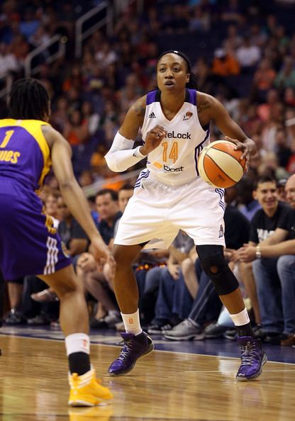 Alexis Hornbuckle Alexis Hornbuckle Pictures Los Angeles Sparks v Phoenix