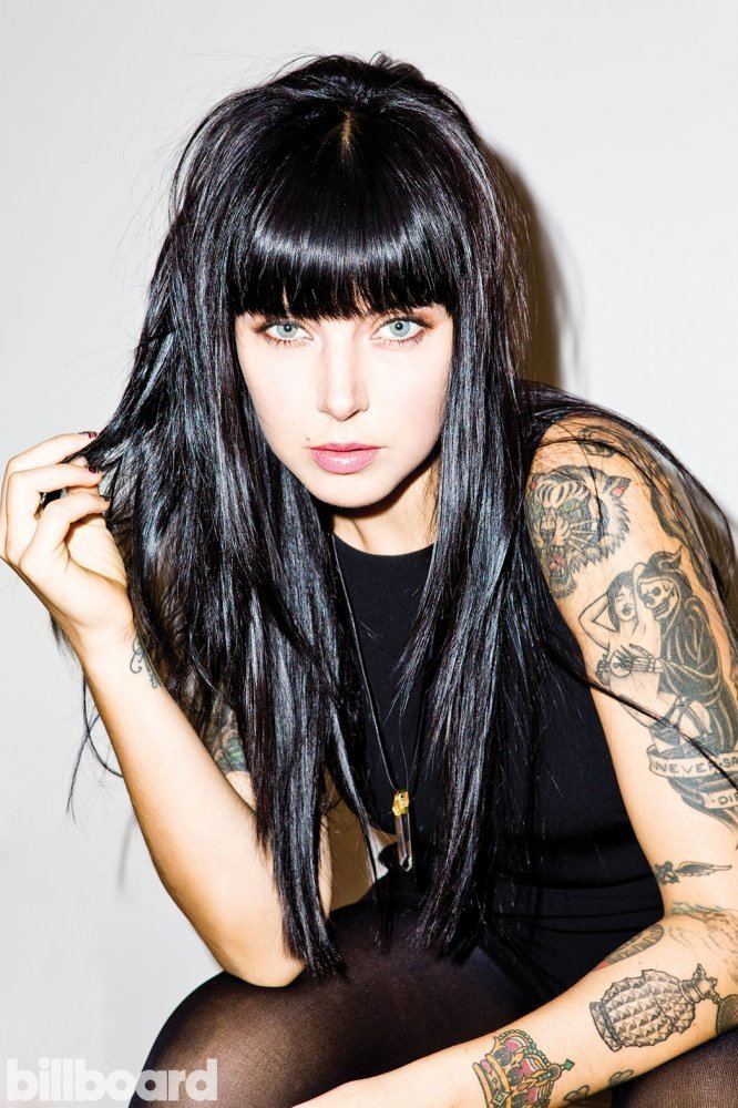 Alexis Krauss Sleigh Bells Singer Alexis Krauss on New Blog 39Beauty Lies