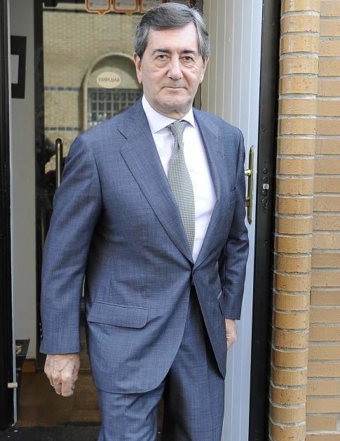 Alfonso Cortina Cortina negocia con el Ayuntamiento de Pollensa para no tener que