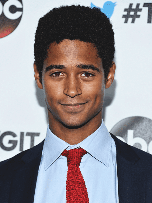 Alfred Enoch Dy25AONpng