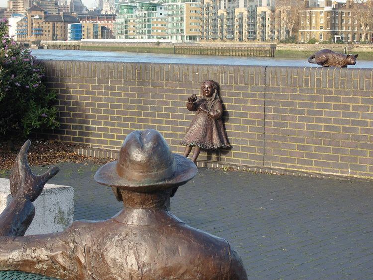 Alfred Salter London39s Saddest Statue Gets Even Sadder The Greenwich