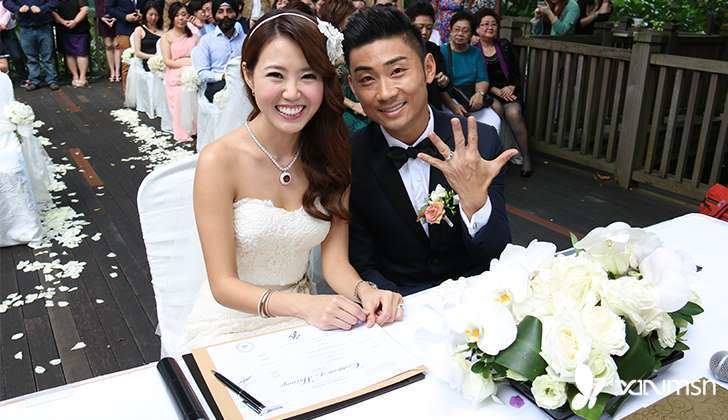 Alfred Sim Just married Alfred Sim amp Tay Kewei39s SuperStar gala