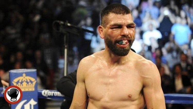 Alfredo Angulo Alfredo Angulo Fighting May 2015 Back with his old trainer