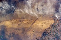 Algodones Dunes httpsuploadwikimediaorgwikipediacommonsthu