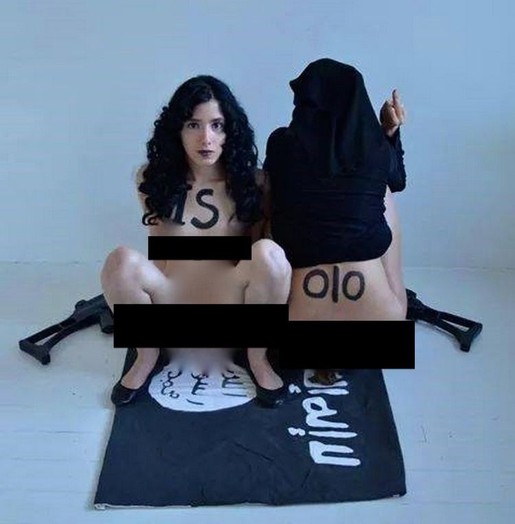Aliaa Magda Elmahdy Egyptian Activist Defecates on Islamic State Flag While