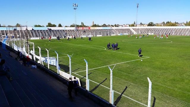 Alianza de Cutral Có Estadio de Alianza de Cutral C Estadios deportivos de Argentina