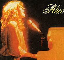 Alice (1984 album) httpsuploadwikimediaorgwikipediaenthumb2