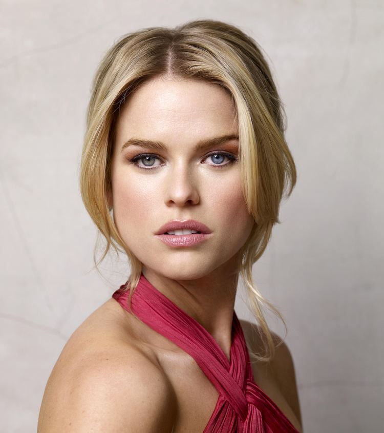 Alice Eve Alice Eve Lands Role in STAR TREK 2 Collider