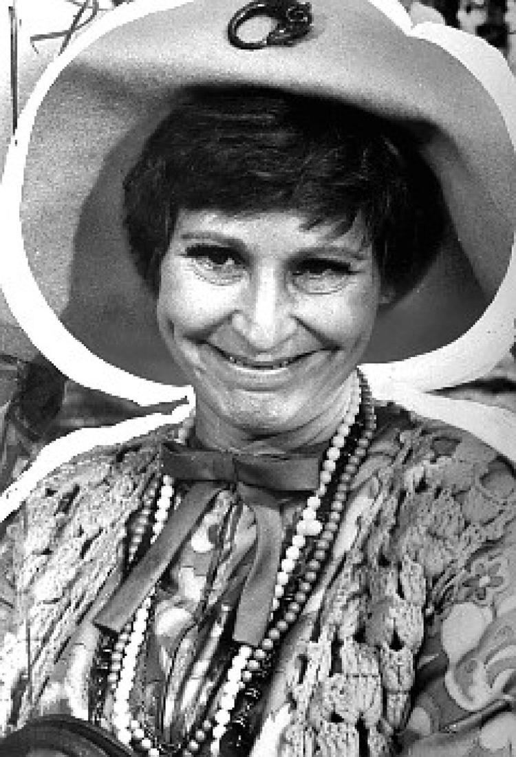 Alice Ghostley Tony winning Alice Ghostley of 39Bewitched39 is dead at 81