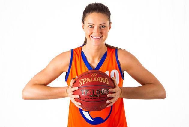 Alice Kunek Australian Opals Player Alice Kunek Auditions To Be The New Face Of