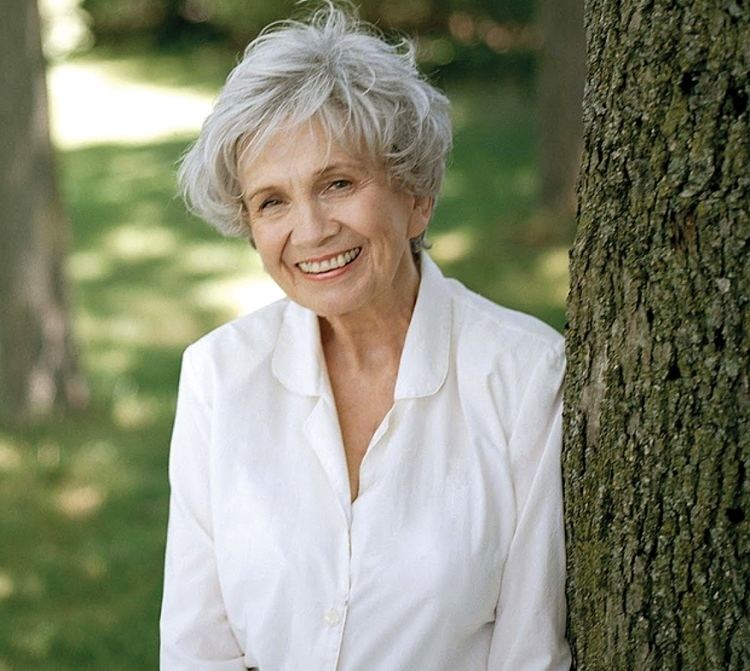Alice Munro On Alice Munro reading empathy and Dance of the Happy