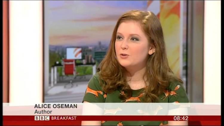 Alice Oseman Alice Oseman Interview BBC1 Breakfast 22nd July 2014 YouTube