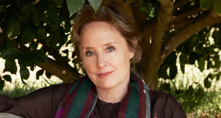 Alice Waters assetsmakerscommakerWaters1120x600Thumbnailjpg