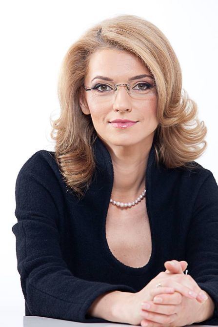 Alina Gorghiu Alina Gorghiu becomes first woman to lead a large Romanian