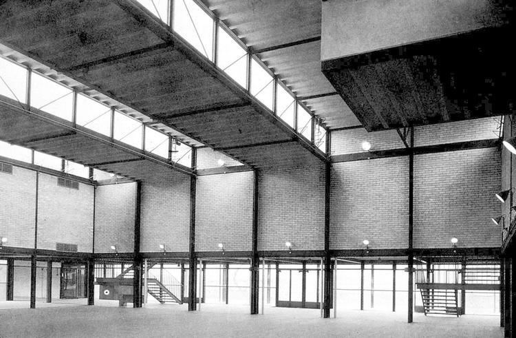 Alison and Peter Smithson Alison and Peter Smithson Secondary Modern School Hunstanton 1949