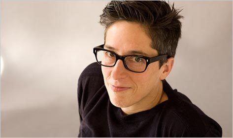 Alison Bechdel Visiting Hurst Professor Alison Bechdel reads from her