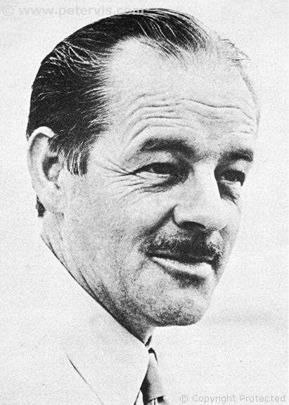 Alistair MacLean wwwpeterviscomgalleryBook20CollectionAlistai