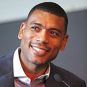 Allan Houston Allan Houston Bro of the Month Knick Legend Incredible Father