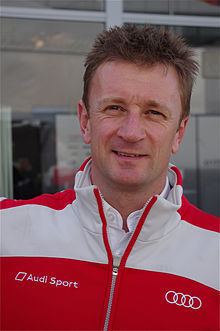 Allan McNish httpsuploadwikimediaorgwikipediacommonsthu