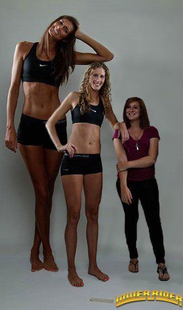 Allyssa DeHaan smiling in a standing pose together with friends and wearing a black sports bra and shorts