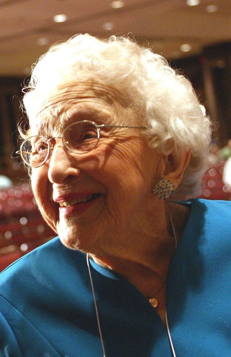 Alma Hunt (Baptist leader) Alma Hunt longtime WMU leader dies