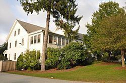 Almshouse (Stoneham, Massachusetts) httpsuploadwikimediaorgwikipediacommonsthu