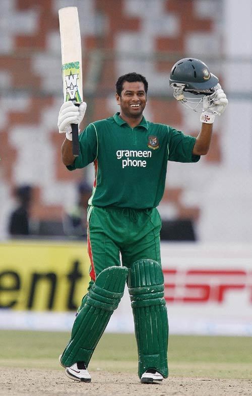 Alok Kapali (Cricketer)